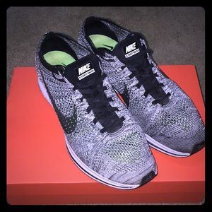 Nike Flyknit Racer White/Black-Volt size 11